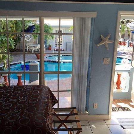 Coral Reef Guesthouse Форт-Лодердейл Номер фото