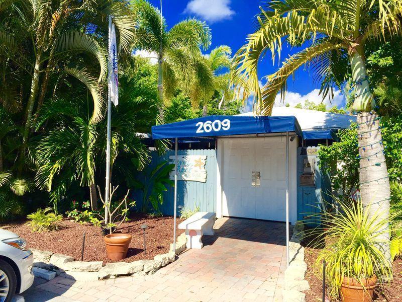 Coral Reef Guesthouse Форт-Лодердейл Екстер'єр фото